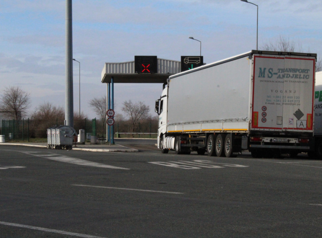 AMSS: Zadržavanja samo na izlazu na Batrovcima za teretna vozila - četiri sata