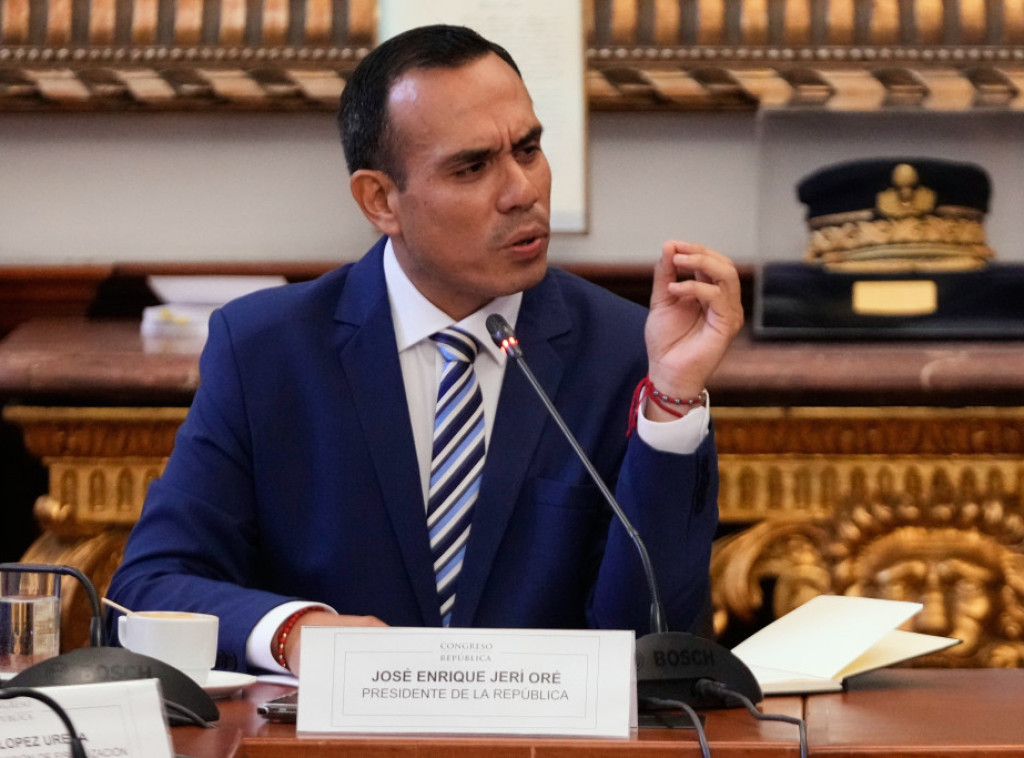 Kongres Perua u utorak raspravlja o predlogu za smenu predsednika Hosea Herija