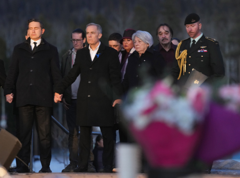 Karni na bdenju odao poštu žrtvama pucnjave u školi u Tambler Ridžu