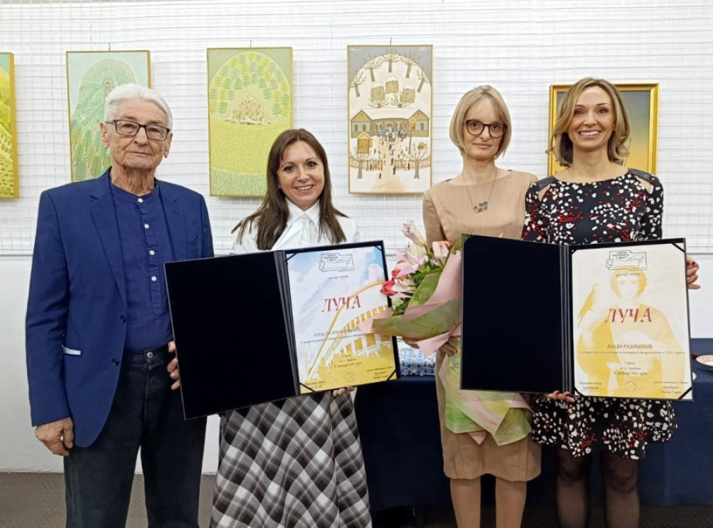 Pokrajinska sekretarka Aleksandra Ćirić Bošković dobila nagradu "Luča" Srpske čitaonice u Irigu