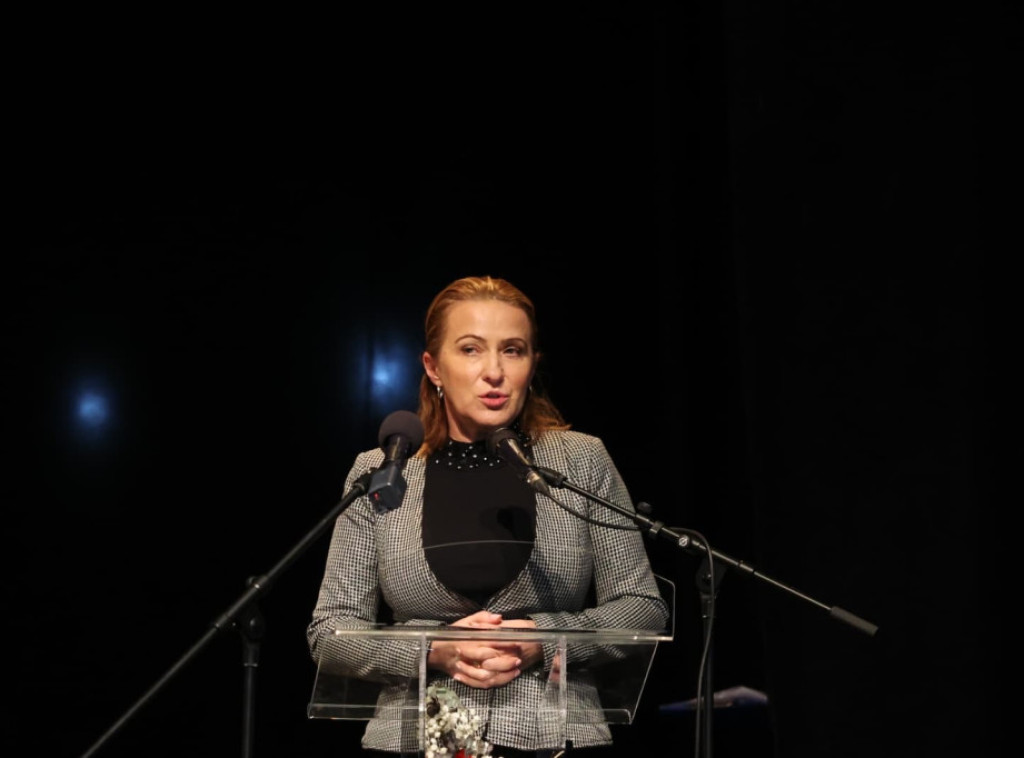 Snežana Paunović u Aleksandrovcu: Vlada će pomoći da se reše otvorena pitanja u opštini