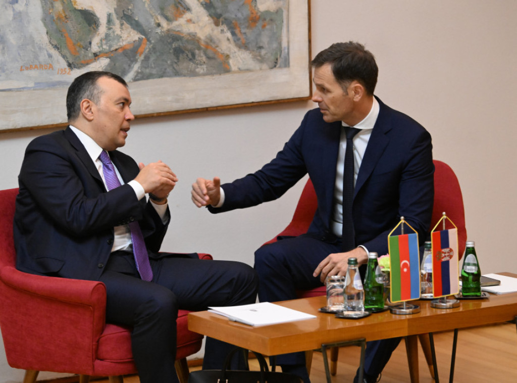 Siniša Mali sa azerskim kolegom Sahilom Babajevim o unapređeu ekonomske saradnje