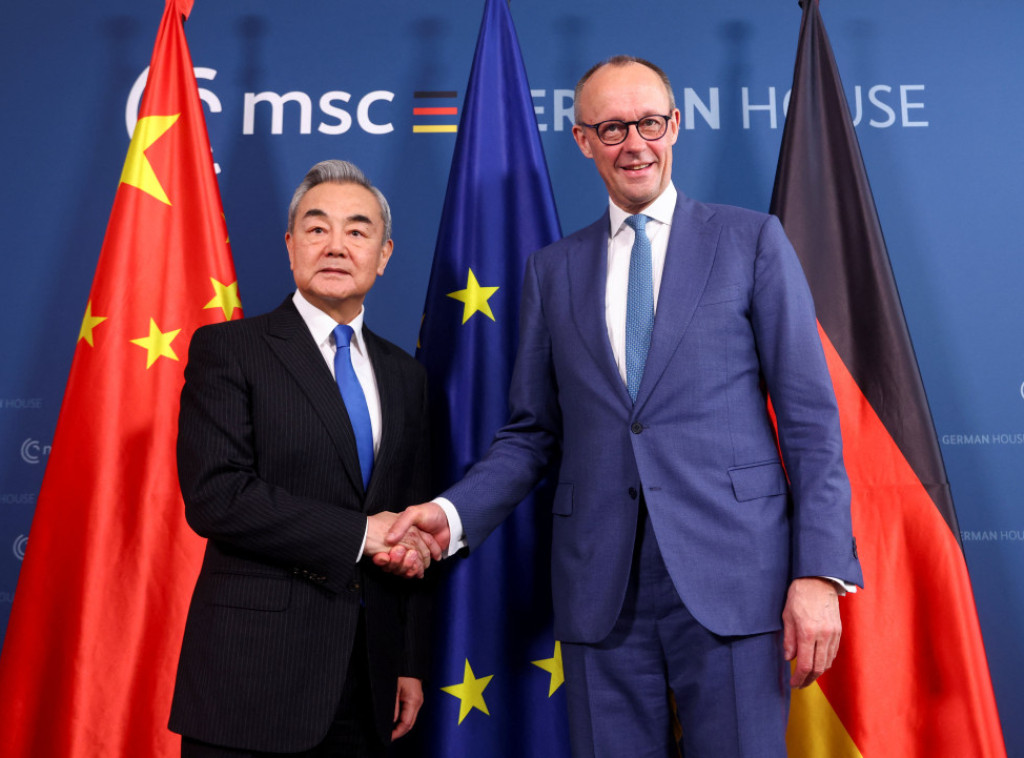 Vang Ji: Kina želi novi nivo odnosa sa Nemačkom i strateško partnerstvo