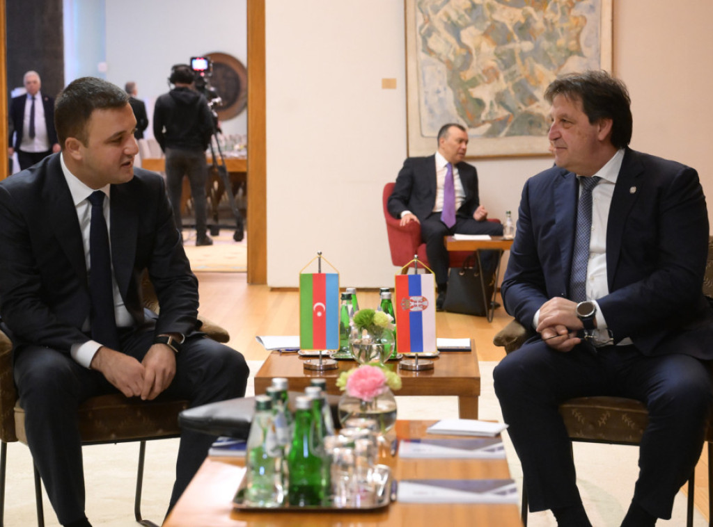 Bratislav Gašić sa zamenikom ministra odbrane Azerbejdžana o unapređenju saradnje