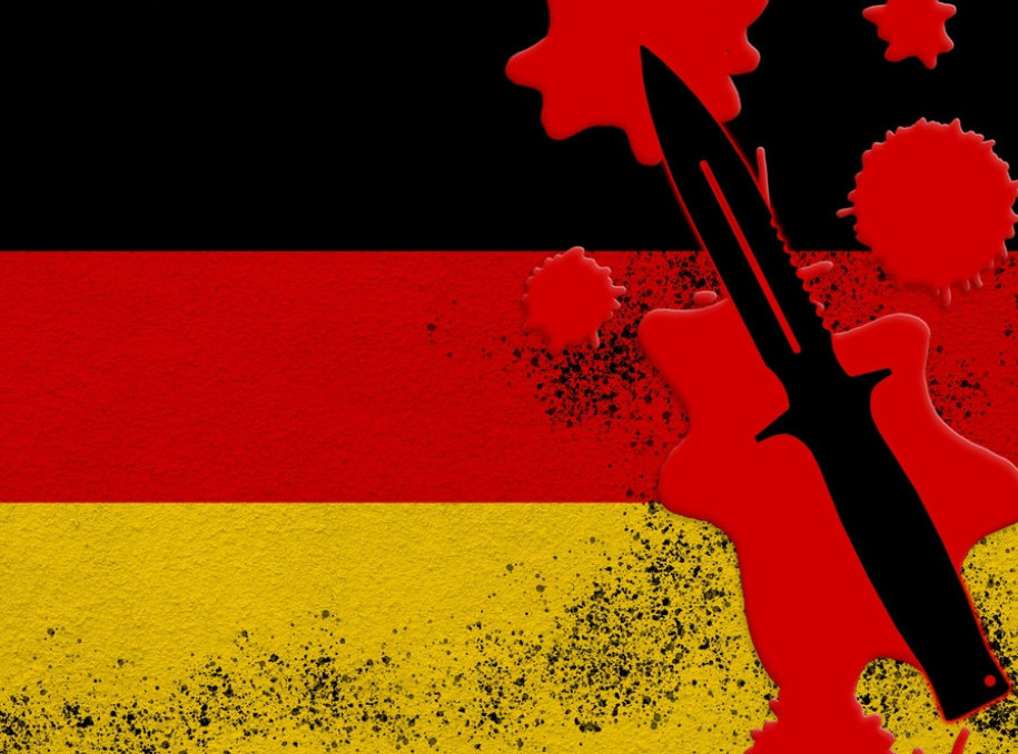 Napad nožem u autobusu u Vupertalu, nekoliko ljudi povređeno