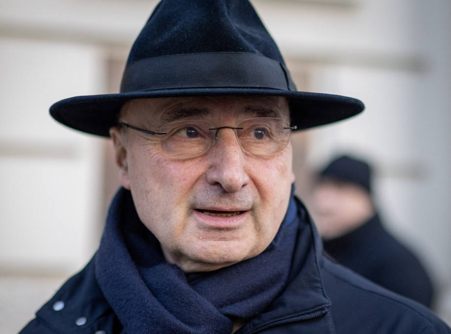 Gordan Grlić Radman: Očekujemo da CG hitno vrati imovinu Hrvatima u Tivtu