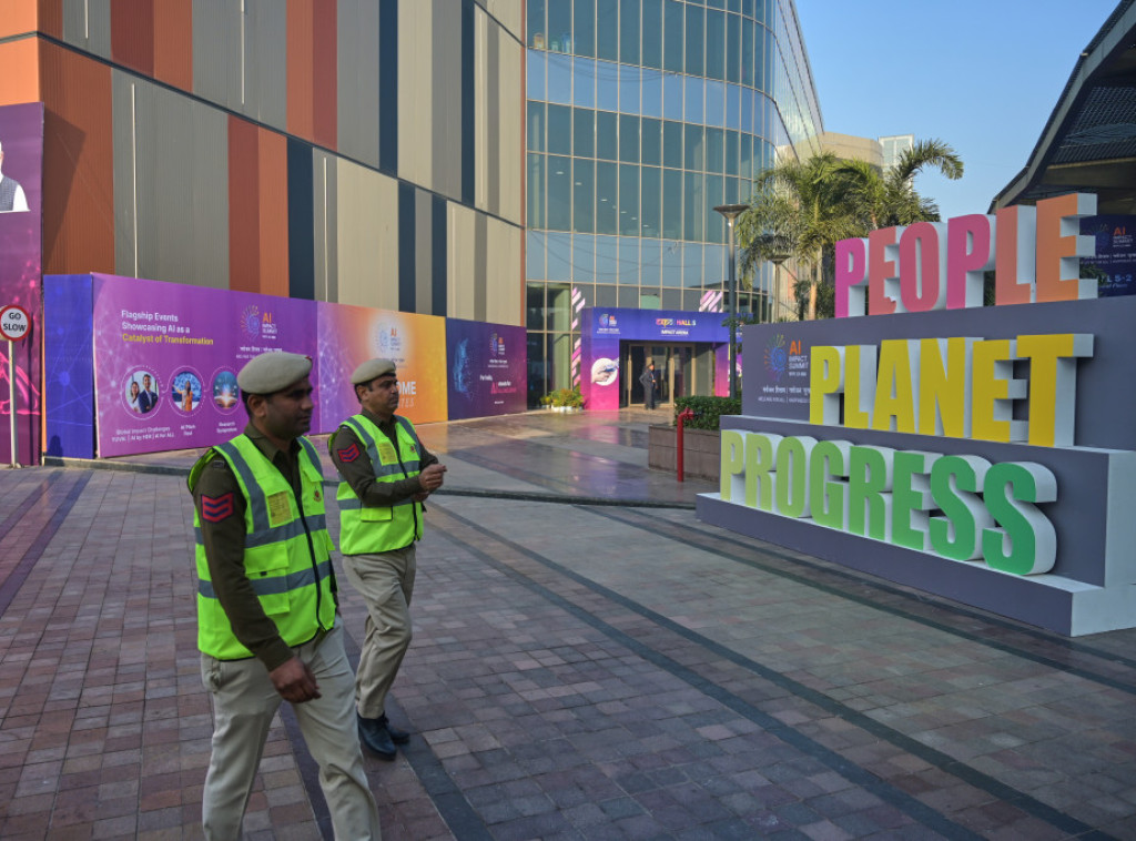 U Indiji počinje petodnevni samit o veštačkoj inteligenciji