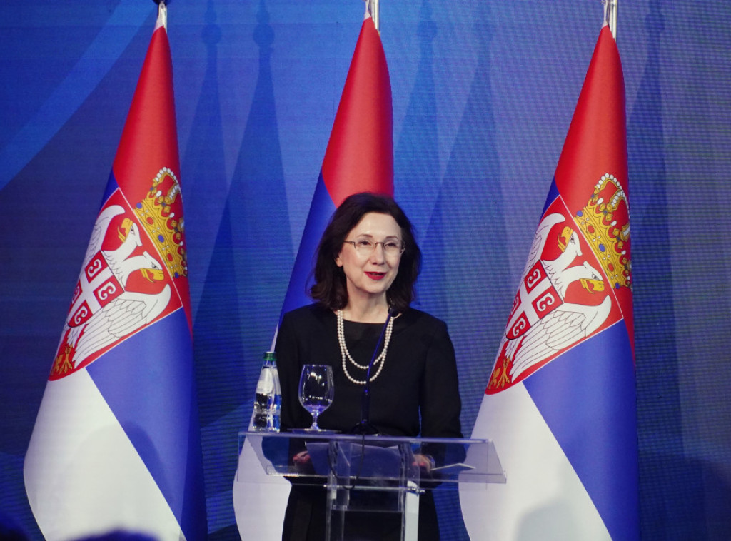 Dragana Mitrović: Za snaženje Srbije neophodno zajedništvo, udružen napor svih generacija
