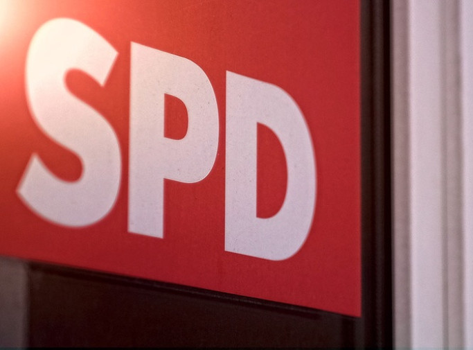 Nemačke socijaldemokrate pozivaju na ograničenja korišćenja društvenih mreža za decu