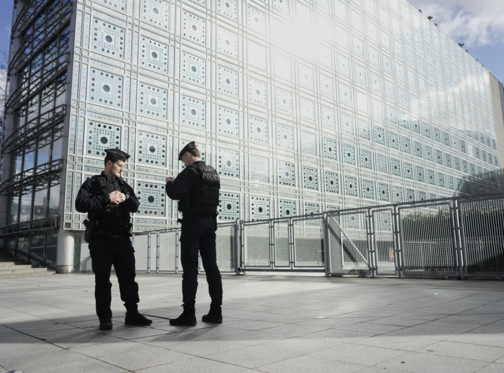 Pariz: Pretres zbog istrage protiv bivšeg ministra Žaka Langa i povezanosti s Epstinom