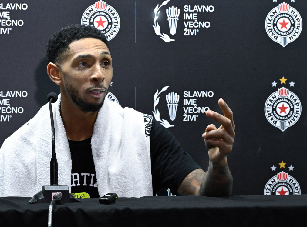 Kameron Pejn zvanično u Filadelfiji, Partizanu obeštećenje od 1.750.000 dolara