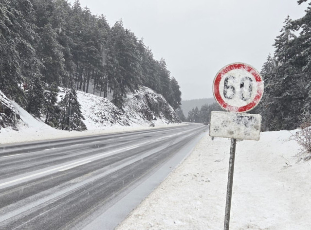 Užice: Sneg u Kremnima i na Jelovoj Gori 30 centimetara, u Kremnima preko pola metra