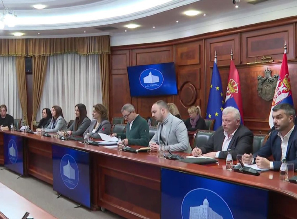 Počeo sastanak ministra Glamočića sa poljoprivrednicima koji su u protestu