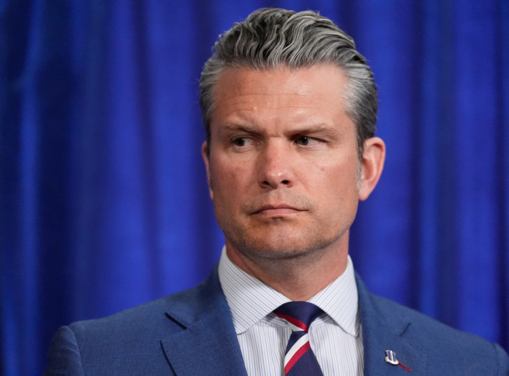 Foks njuz: Hegset smenio šefa pres službe u okviru šire "čistke" u Pentagonu