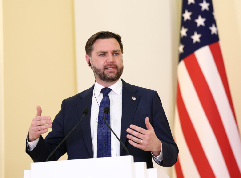 Vens: Razgovori sa Iranom dobro prošli, ali Iranci ne mogu imati nuklearno oružje