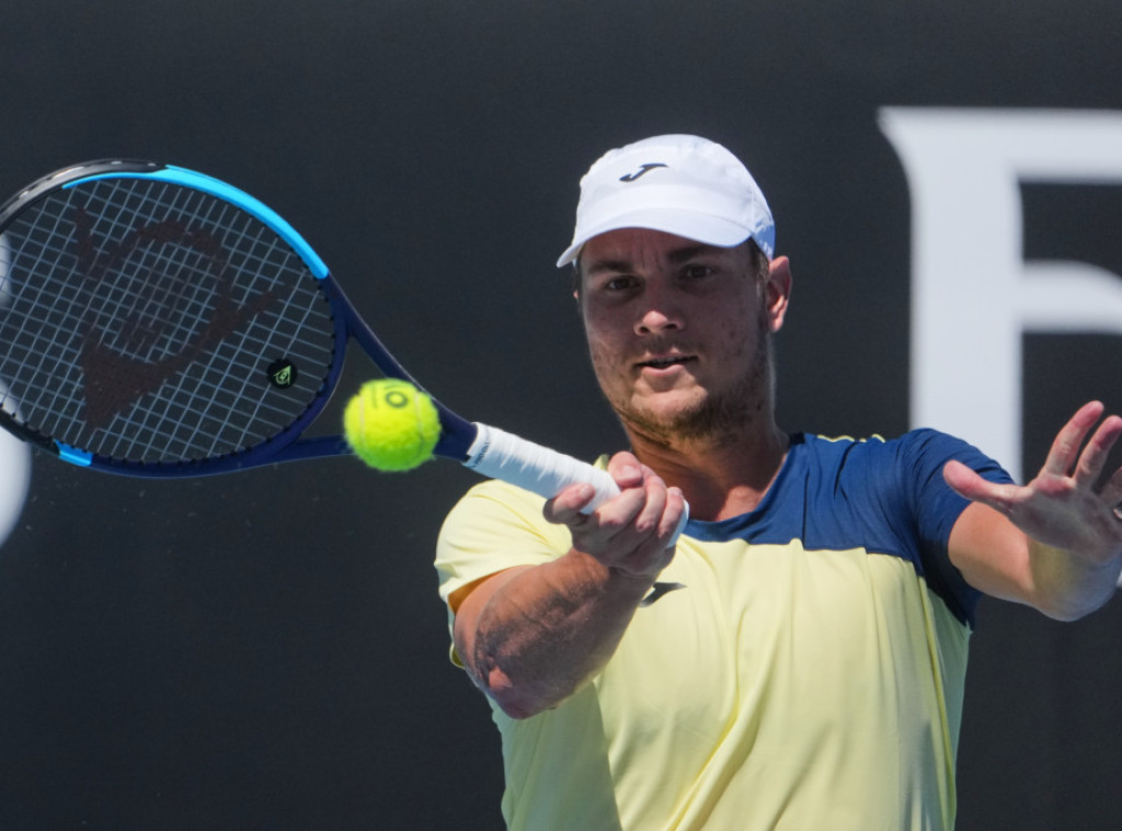 Miomir Kecmanović izborio plasman u osminu finala turnira u Delrej Biču