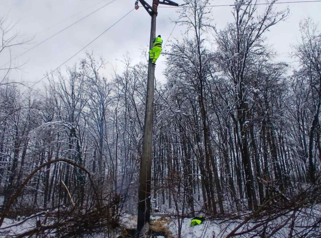 Visokonaponski sistem stabilan, Elektromreža Srbije pomaže EDS da normalizuju mrežu u opštini Čajetina