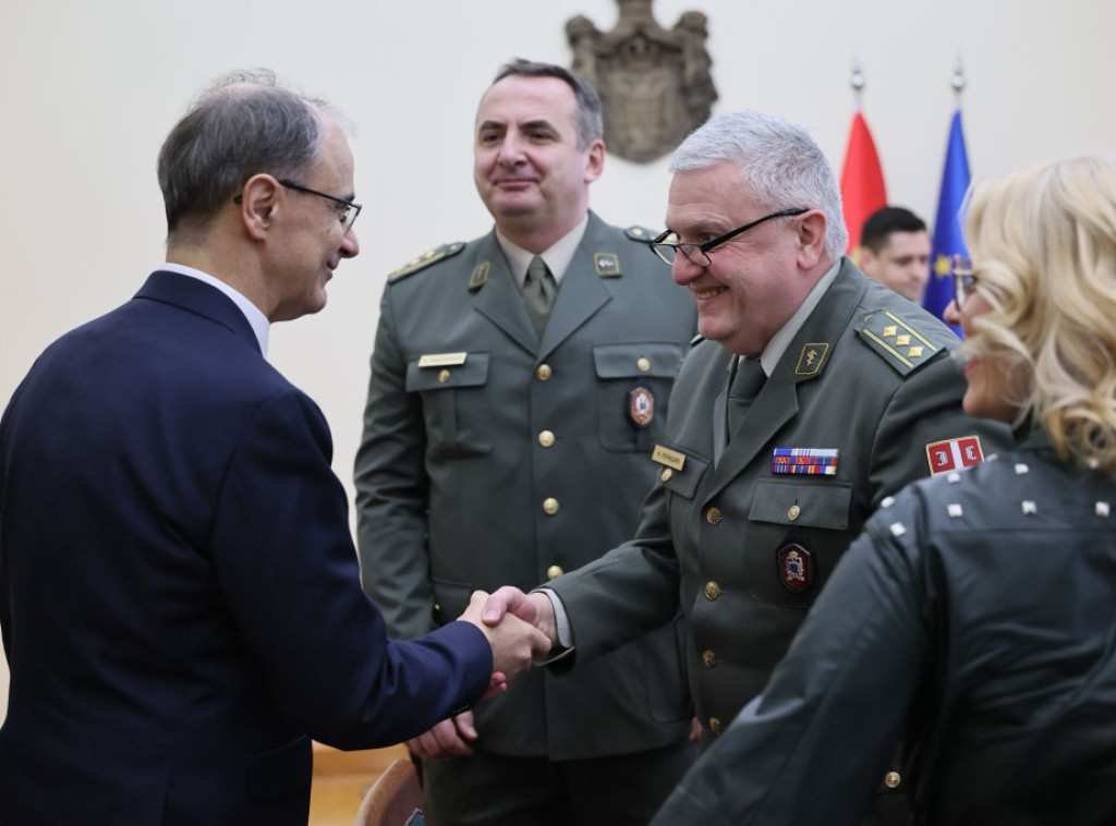 Premiejr Macut sa načelnikom VMA o tome kako smanjiti liste čekanja na operaciju kuka i kolena