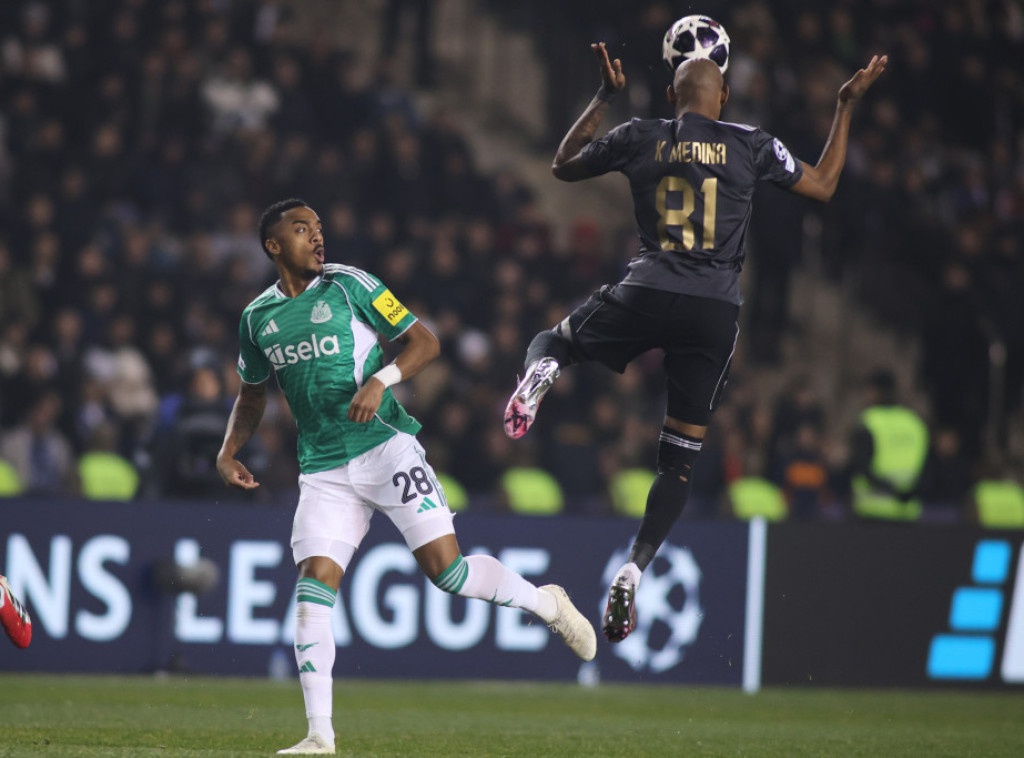 Fudbaleri Njukasla "pregazili" Karabag u Azerbejdžanu, četiri gola Gordona