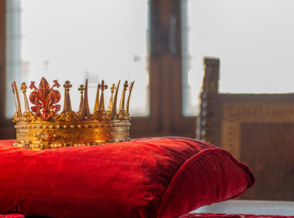 Bivši princ Endru drugi član kraljevske porodice koji ima sukob sa zakonom za 300 godina