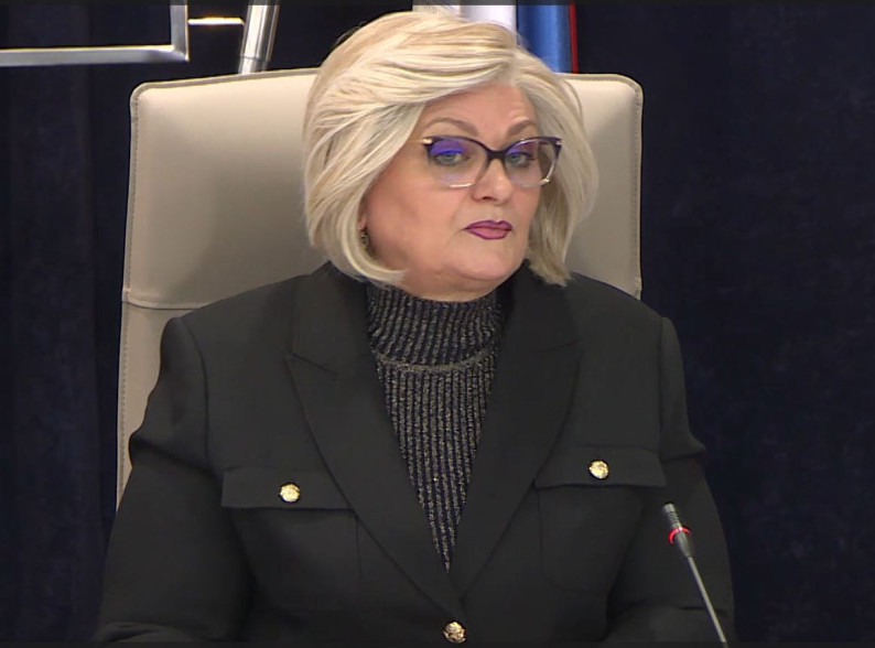 Tabaković: Neizvesnost posebno oko NIS-a utiče da se ne podiže kreditni rejting