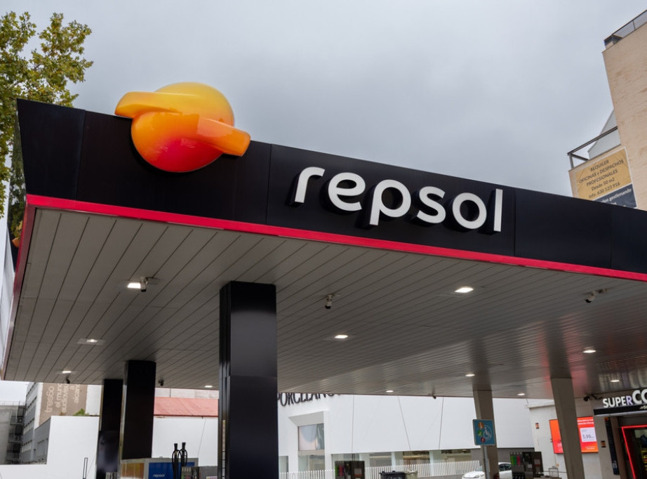 Španski Repsol ima 4,6 milijardi evra potraživanja od Venecuele za isporuke nafte i gasa
