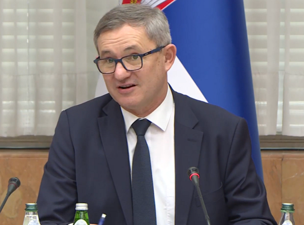 Glamočić sa poljoprivrednicima: U narednim nedeljama uvodimo oznaku "100 odsto iz Srbije"