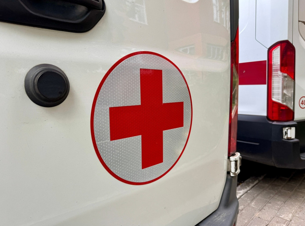 Tri osobe povređene u sudaru autobusa i teretnog vozila na auto-putu u smeru ka Nišu