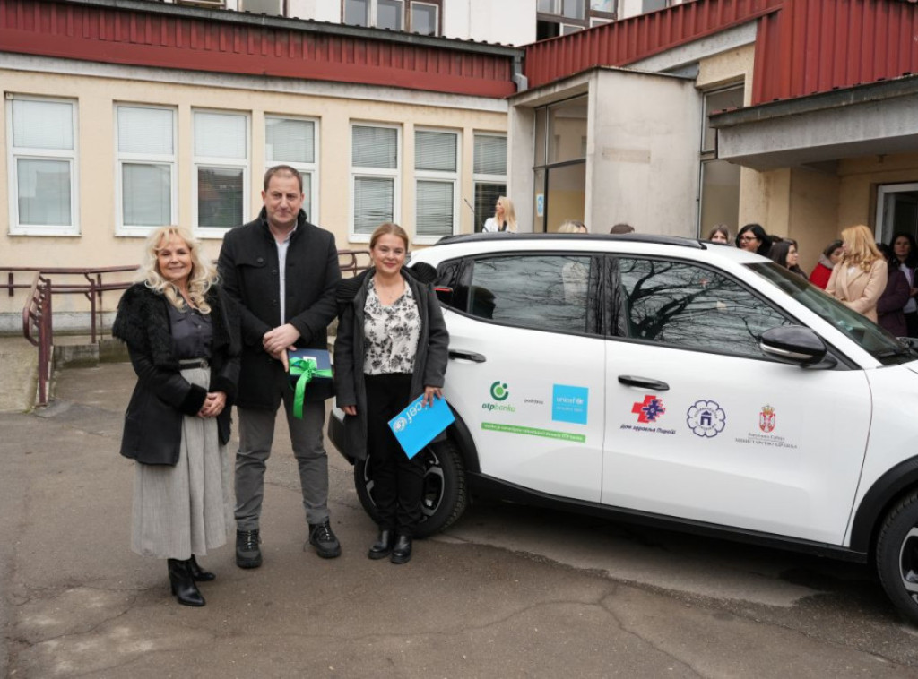 Pirot: Ministarstvo i Unicef donirali vozilo za patronažnu službu i PORI tim