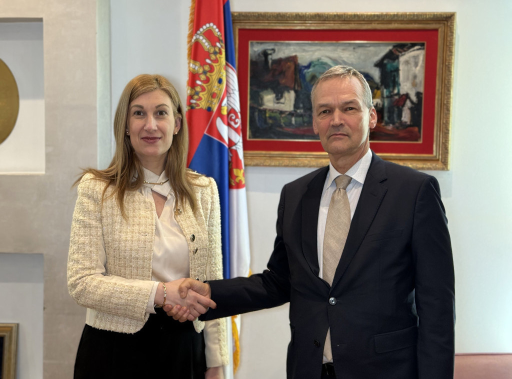 Nevena Jovanović sa ambasadorom Kraljevine Holandije Martajnom Elhersmom o evropskom putu Srbije