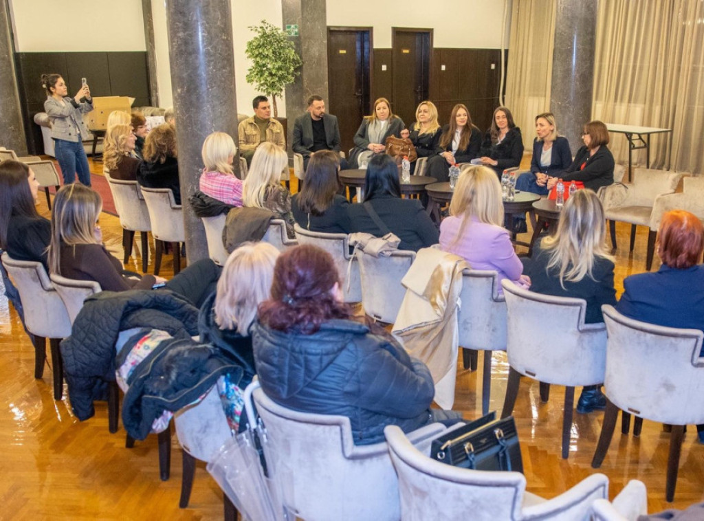 Tatjana Macura u Lučanima i Guči: Podrška ženama na selu i očuvanju tradicije Dragačeva