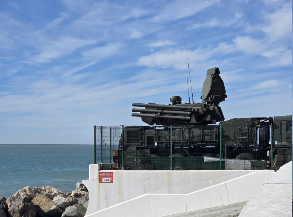 Soči - život uz protivvazdušnu odbranu, sirene i boks