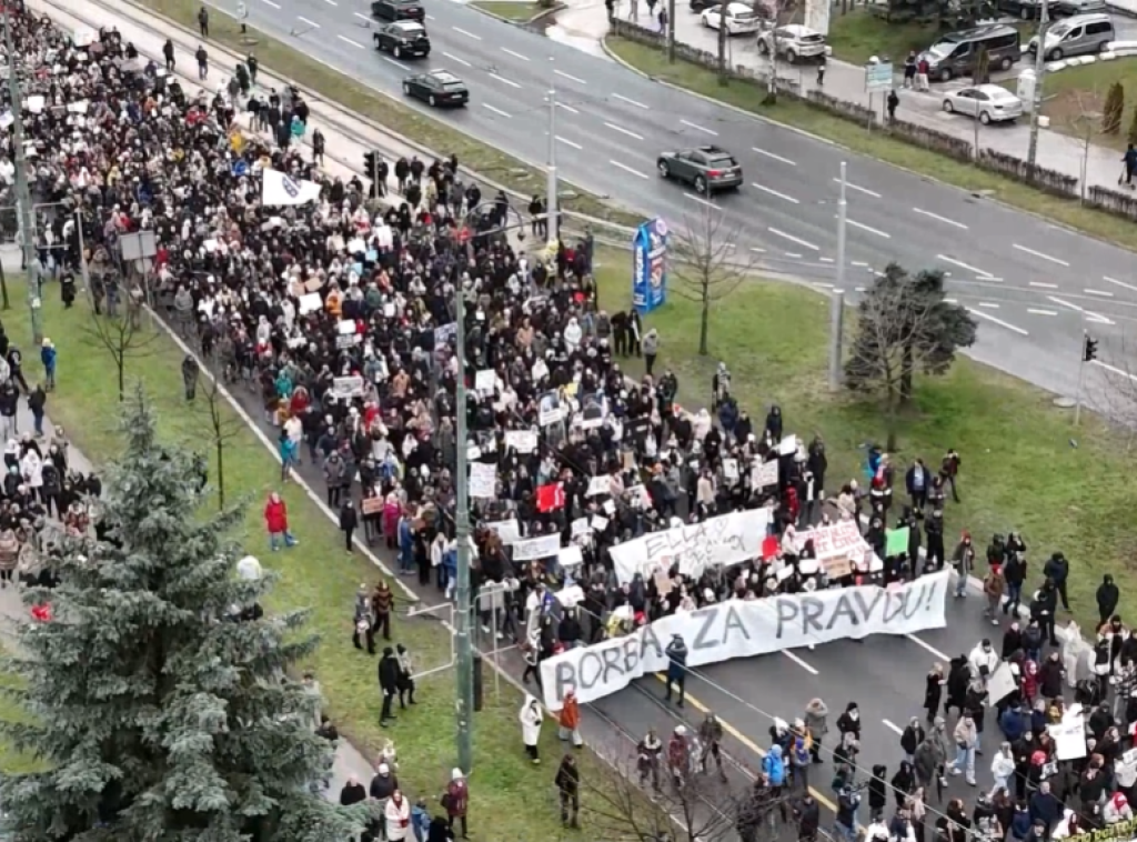 Sarajevo: U toku osmi protest povodom nedavne tramvajske nesreće sa smrtnih ishodom