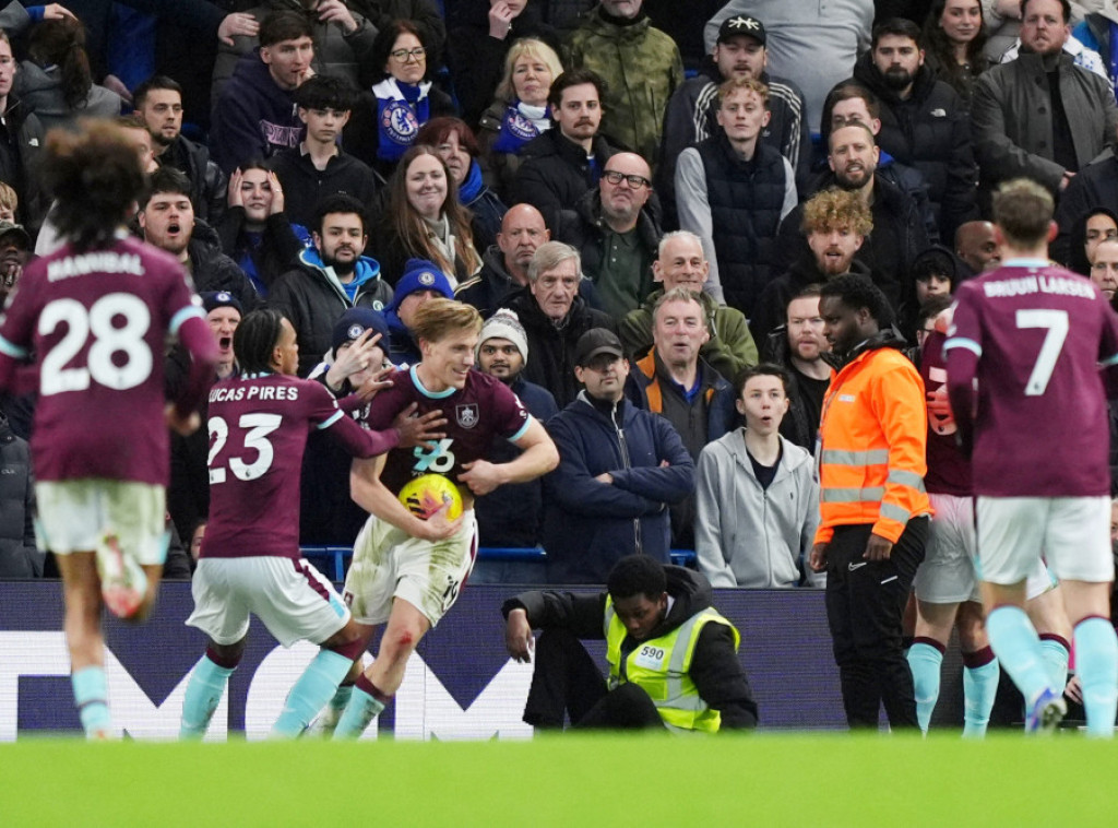 Remi fudbalera Čelsija i Barnlija, Brajton savladao Brentford u Premijer ligi