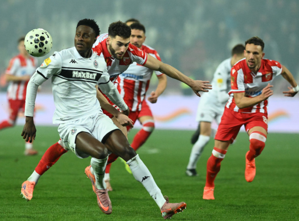 Fudbaleri Crvene zvezde pobedili Partizan u 178. večitom derbiju