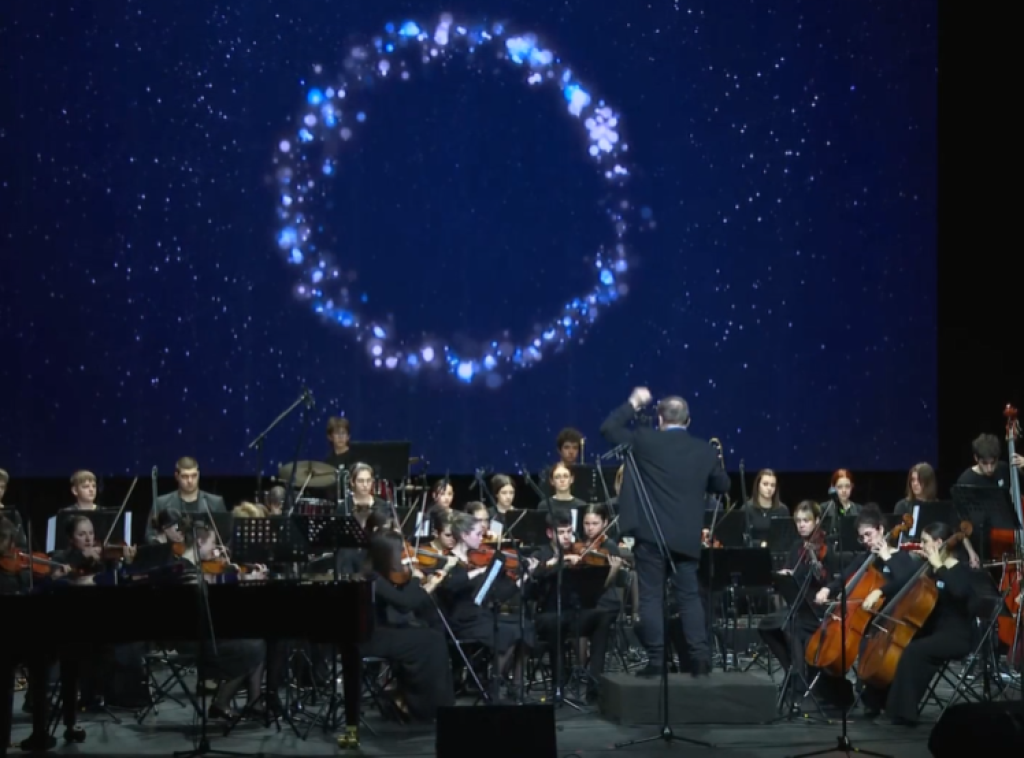 Dečja filharmonija održala koncert u Mts dvorani: Kao solista nastupio pijanista David Božić