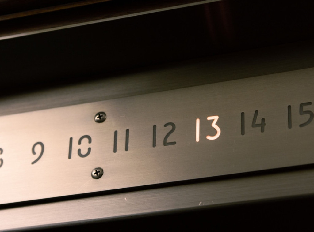 Dvadesetoro ljudi šest sati bilo zarobljeno u liftu na TV tornju u Tokiju