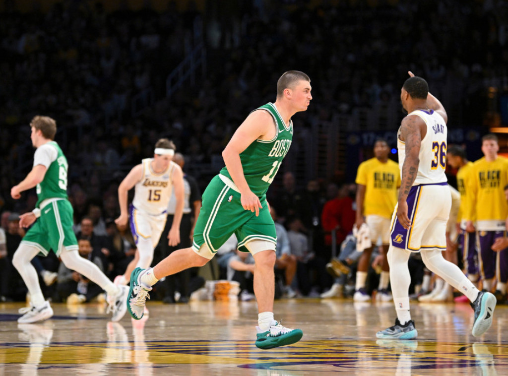 Košarkaši Bostona pobedili Los Anđeles Lejkerse u NBA ligi
