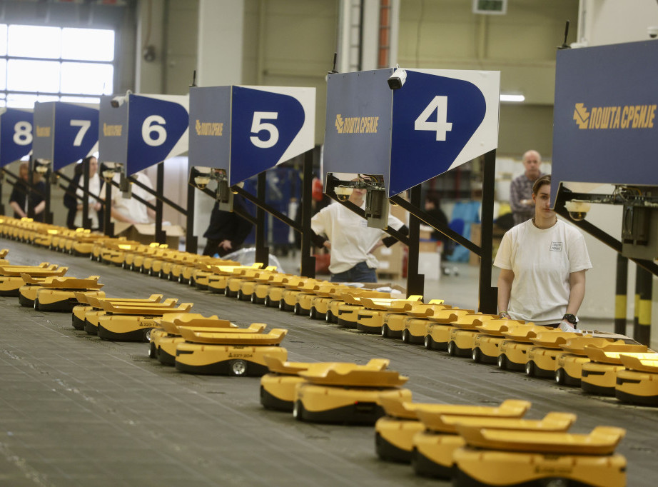 Pošta Srbije skraćuje carinsku proceduru, paketi će stizati do 10 dana ranije