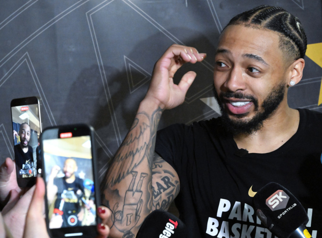 Karlik Džons: Možemo da pobedimo u bilo kom meču, detalji su nas "ubili" u mnogo utakmica