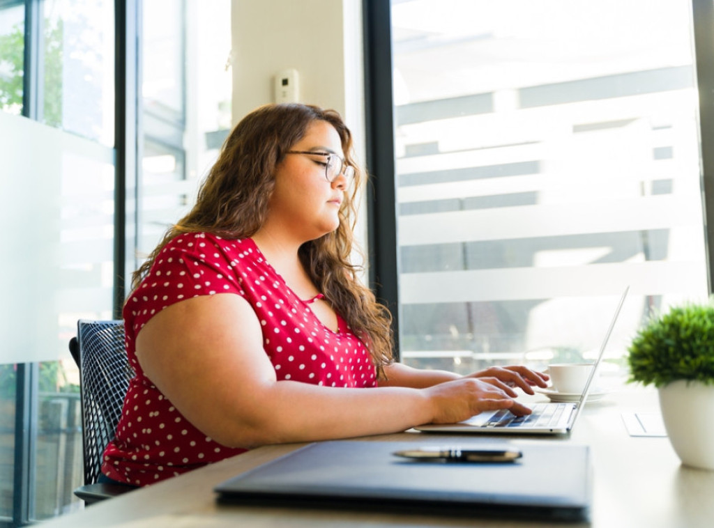 "Teži ravnoteži": Dolazak bolesnih zaposlenih na posao stvara troškove i do 2,2 odsto BDP-a