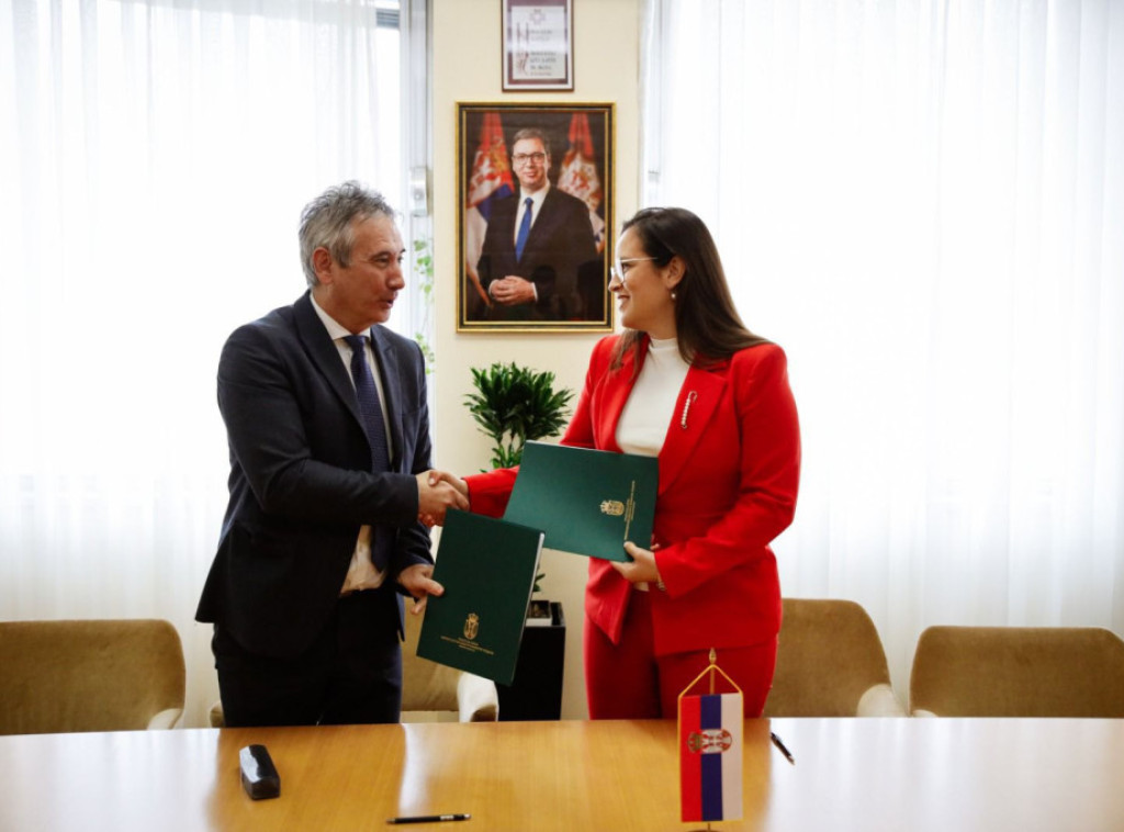 Ministarka Pavkov: Potpisana dva ugovora za projekte u Vranju i Merošini, nastavlja se zaštita voda