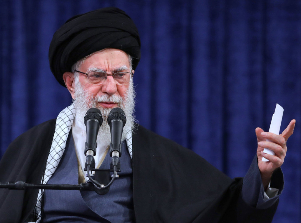 Sukobi na univerzitetima u Iranu zbog protesta protiv Hamneija