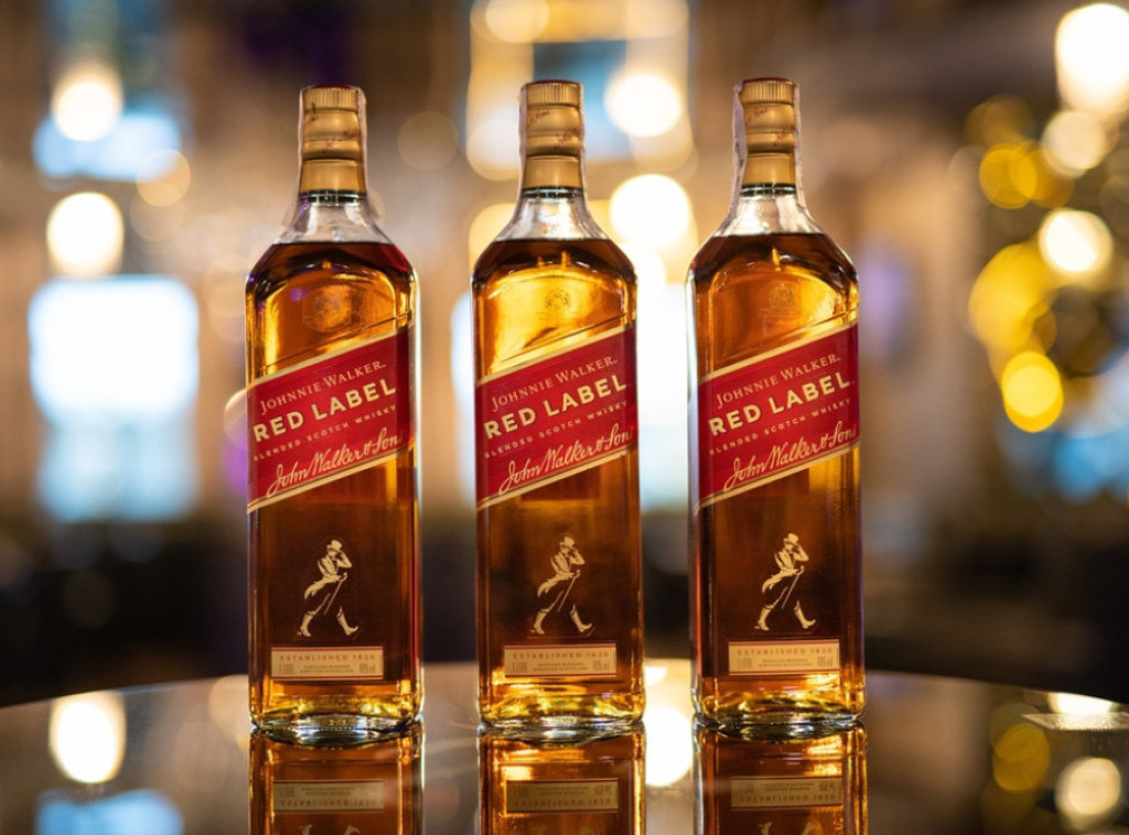 Proizvođač viskija Džoni Voker u problemu, najavljuje rezove nakon pada profita