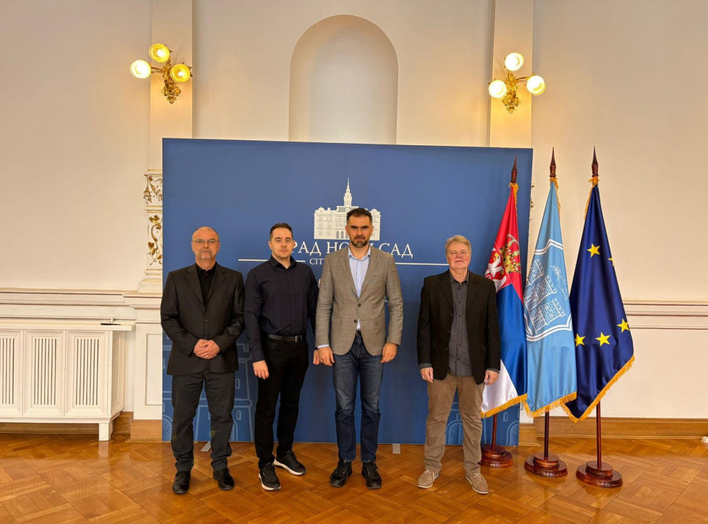 Gradonačelnik Novog Sada Žarko Mićin održao sastanak sa predstavnicima Nacionalnog saveta Rusina