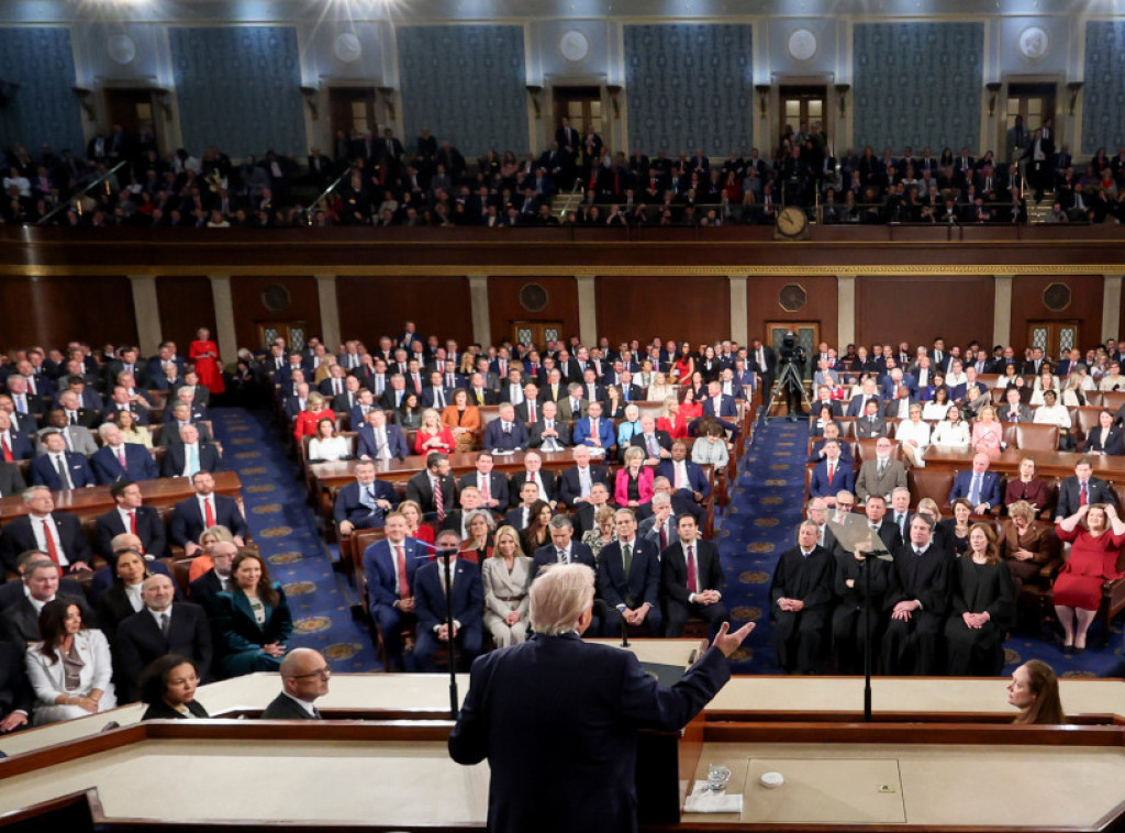 Obraćanju Trampa o stanju nacije prisustvovalo 12 Epstinovih žrtava, kritikovale FBI