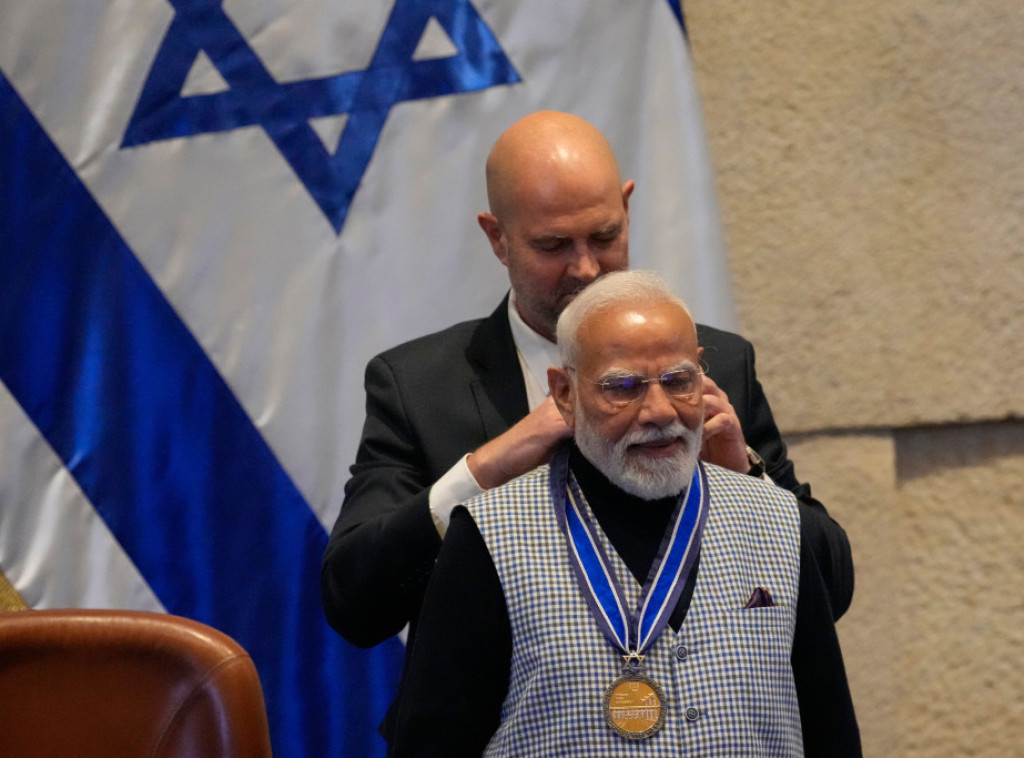 Modi dobio medalju Kneseta, nakon što se obratio u izraelskom parlamentu