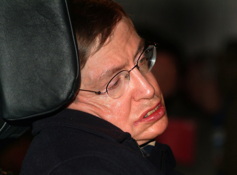 San: Devojke na fotografiji sa Hokingom iz Epstinovog dosijea bile negovateljice