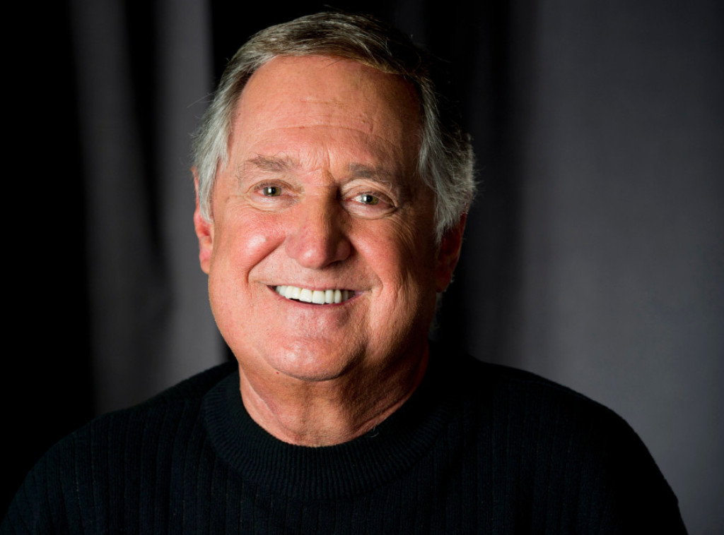 Preminuo američki kantautor Nil Sedaka