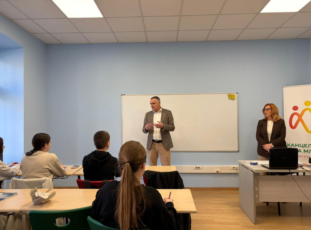 Počela besplatna pripremna nastava za malu maturu na opštini Savski venac